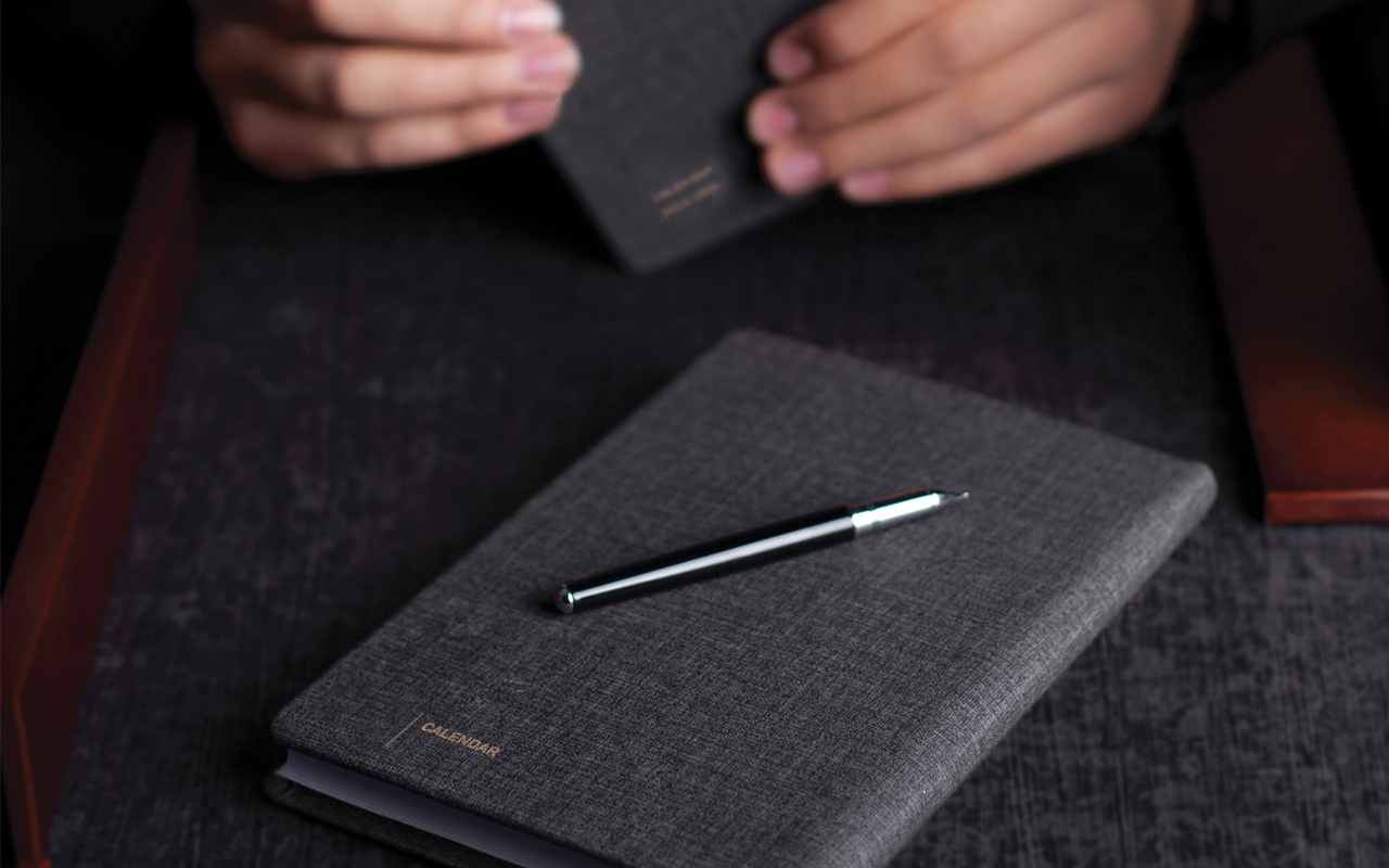 طراحی، چاپ و سفارش سالنامه 1405 ویژه ارگان ها