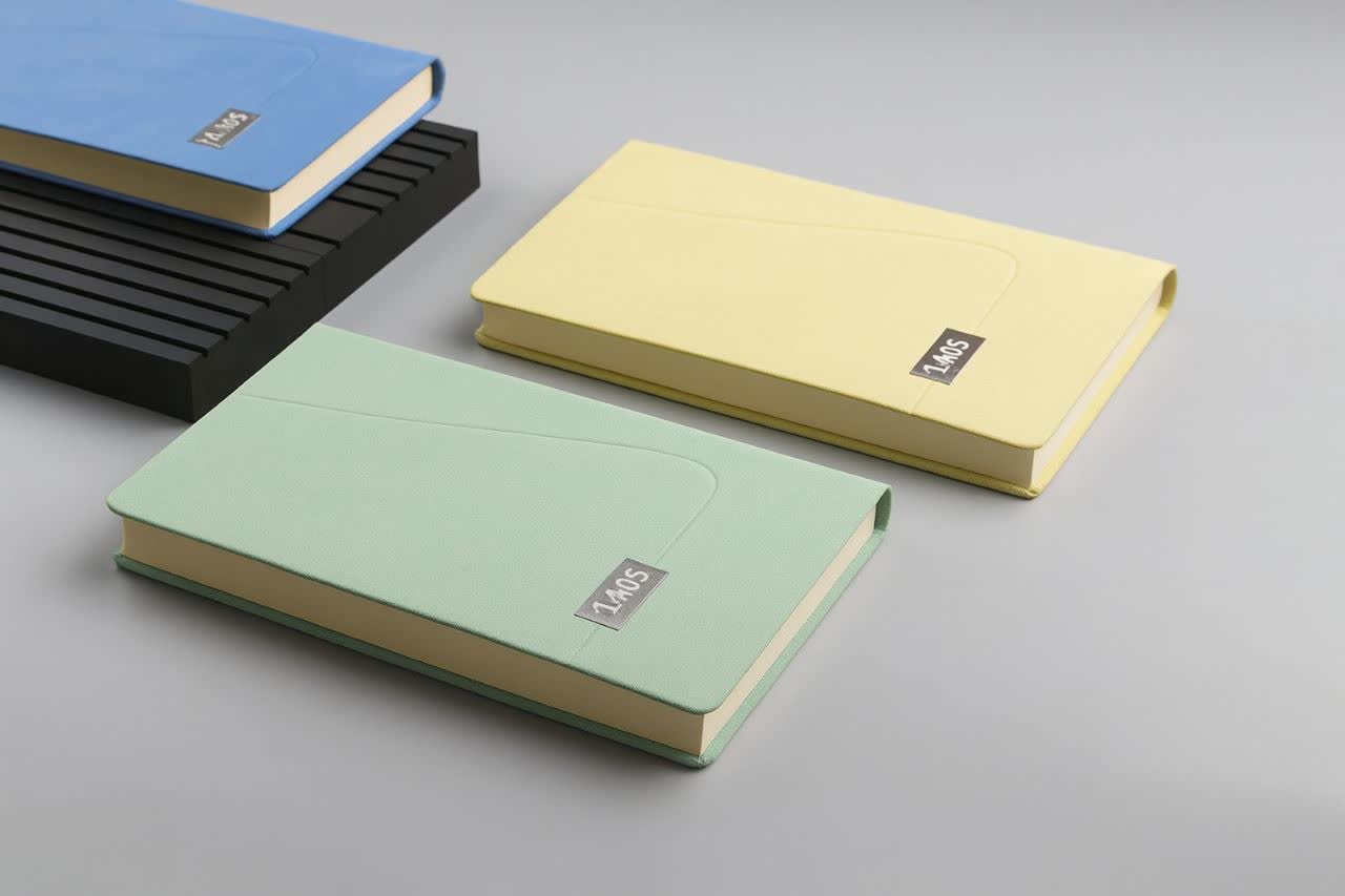 چاپ و سفارش سالنامه 1405